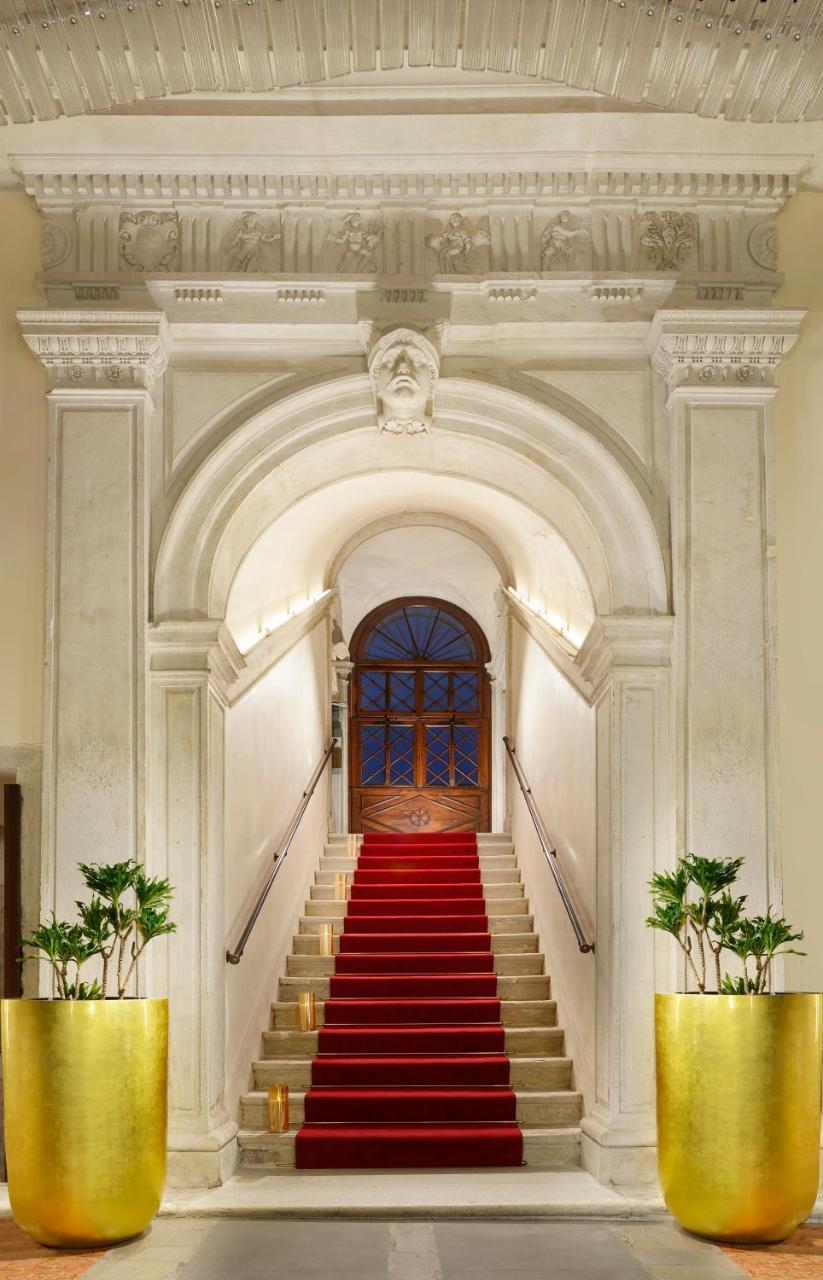 Premium Junior Suite with Grand Canal View